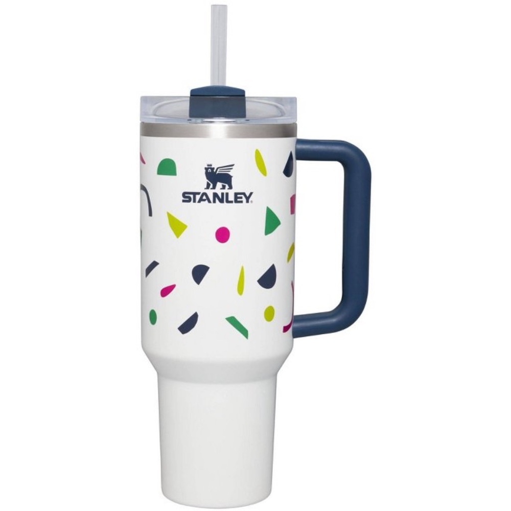 Stanley FlowState Quencher H2.0 White with abstract patterns
